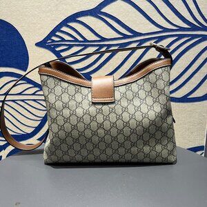 Gucci  backpack